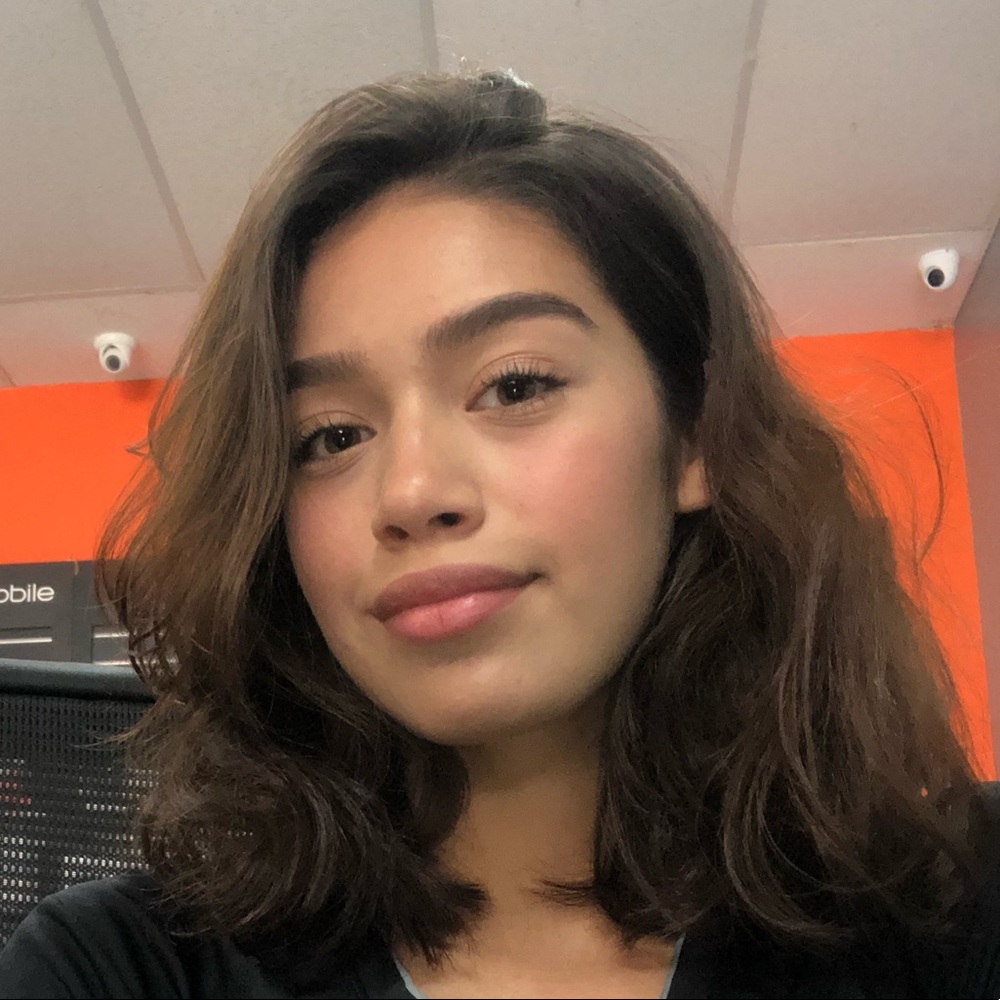 Meet your Posher, Stephanie